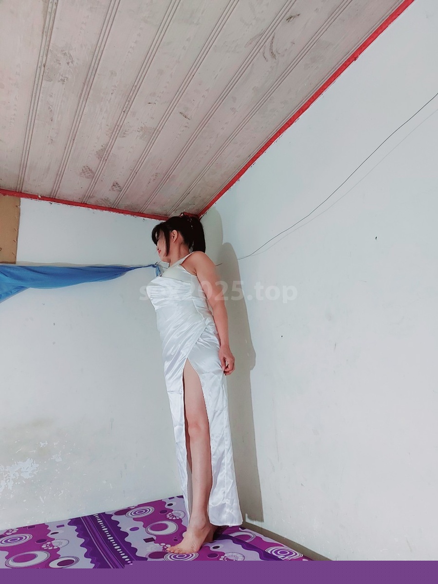 Chị Phòng Tập Yoga Đi Nhà Nghỉ Uống Dẻo Cùng Phi Công Trẻ Chị Phòng Tập Yoga Đi Nhà Nghỉ Uống Dẻo Cùng Phi Công Trẻ